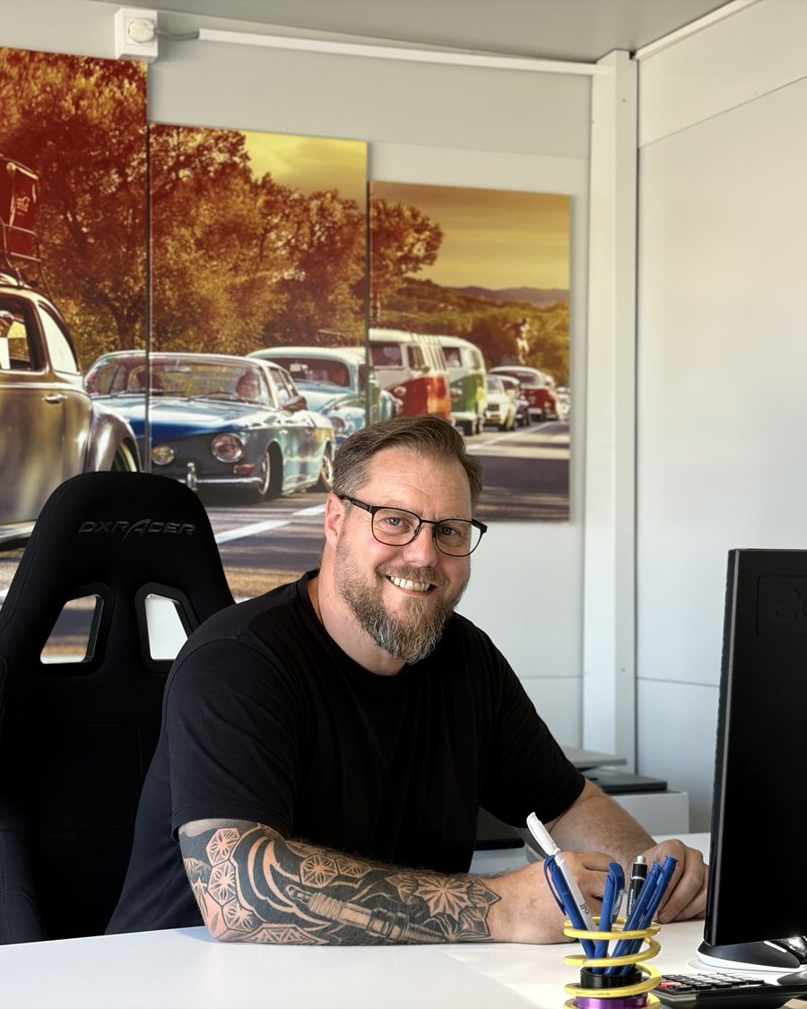 Philipp Mack, Fahrzeugverkauf bei KFZ Mack